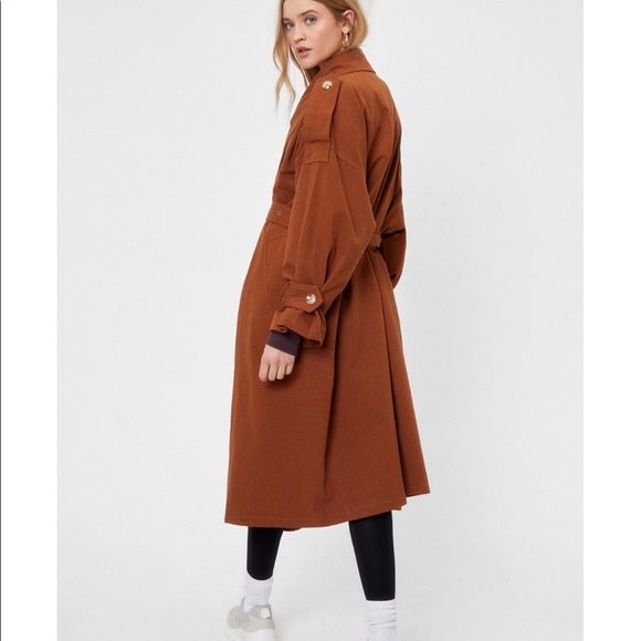 Oversized size 2 belted  trench coat - Picture 3 of 6